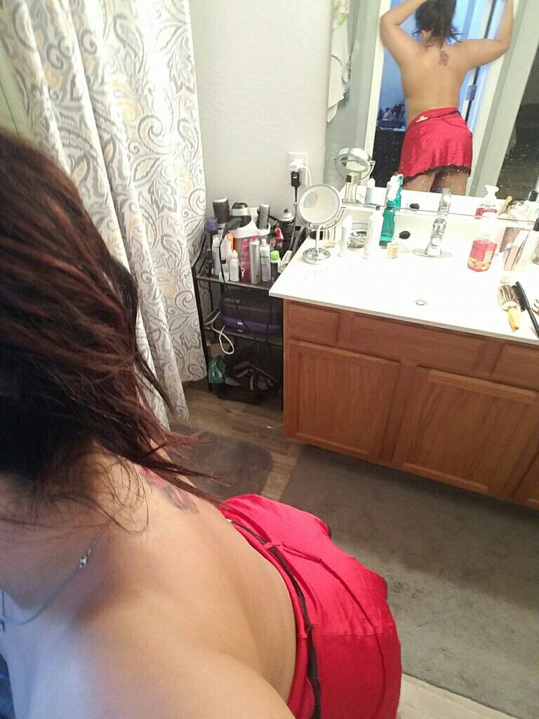 Courtney The Tight-Bodied Verizon Slut #ng88s6D5